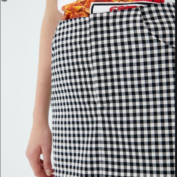 PULL & BEAR Tailored mini skirt pockets (small) - Picture 2 of 10